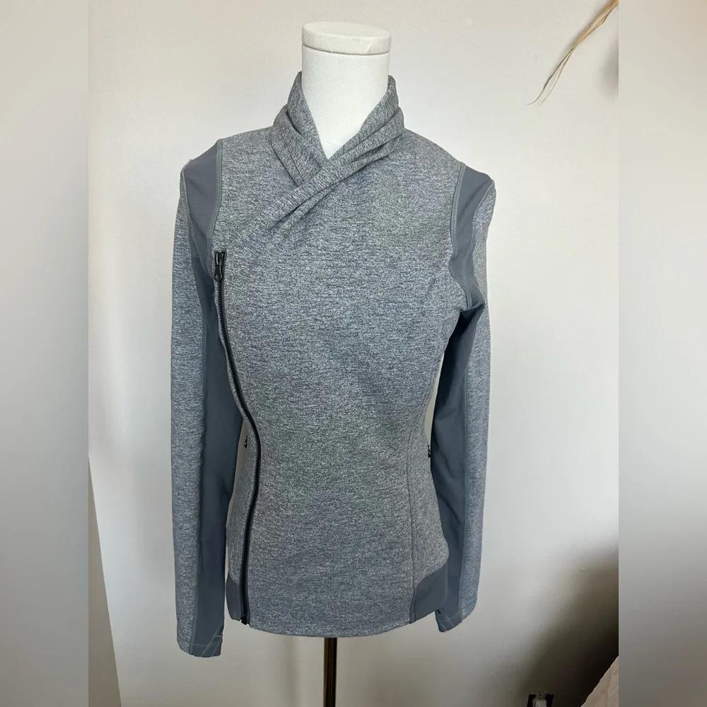 Lululemon Bhakti Yoga Jacket - Heathered Gray / Coco Pique - Size 6